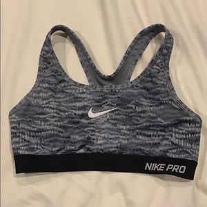 Sports bra